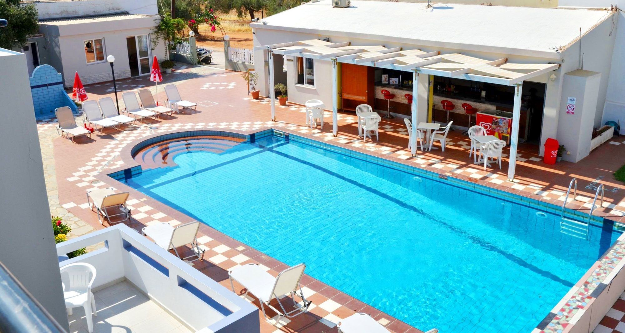 Golden Sun Boutique Aparthotel Malia  Bagian luar foto